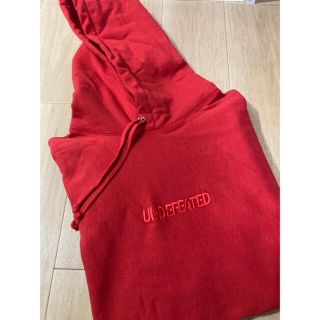 アンディフィーテッド(UNDEFEATED)のundefeated hoodie パーカー　2XL XXL(パーカー)