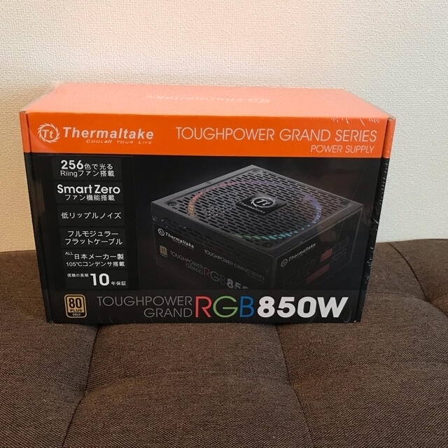 Toughpower Grand RGB 850W 80+GOLD PC電源