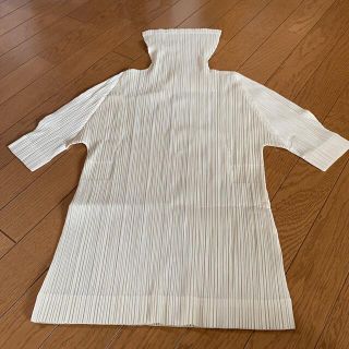 プリーツプリーズイッセイミヤケ(PLEATS PLEASE ISSEY MIYAKE)のプリーツプリーズ　カットソー(カットソー(半袖/袖なし))