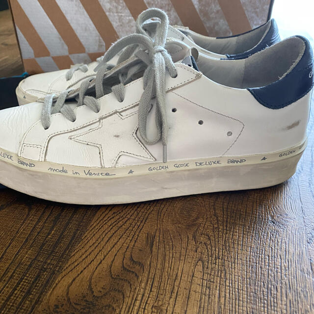 DEUXIEME CLASSE(ドゥーズィエムクラス)のGOLDEN GOOSE  WHITE SNEAKERS レディースの靴/シューズ(スニーカー)の商品写真