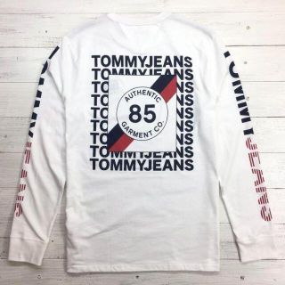 トミーヒルフィガー(TOMMY HILFIGER)の新品【メンズS】★トミー★両袖&バックプリント入り長袖Tシャツ/白/背中ロゴ(Tシャツ/カットソー(七分/長袖))