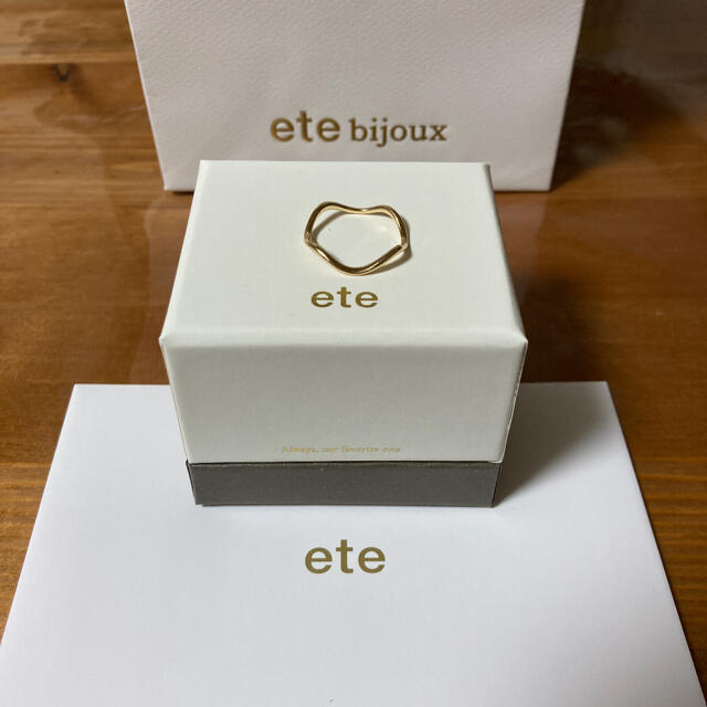 ete(エテ)の【美品】ete  K10YGレイヤード ウェーブ リング レディースのアクセサリー(リング(指輪))の商品写真