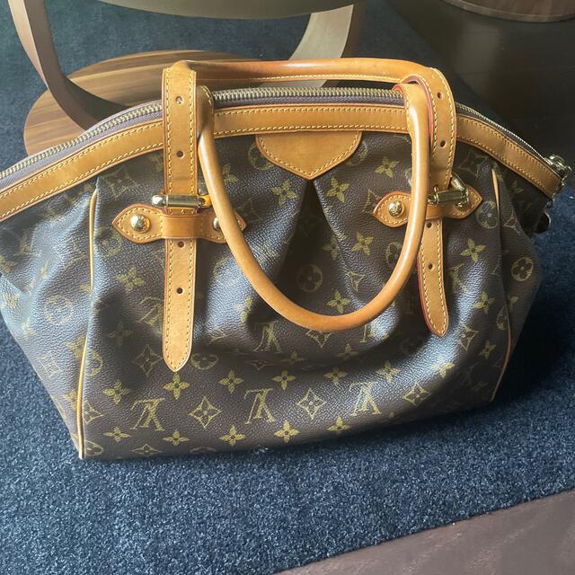 LOUIS VUITTON(ルイヴィトン)のルイヴィトン モノグラム ティヴォリ　GM レディースのバッグ(ハンドバッグ)の商品写真