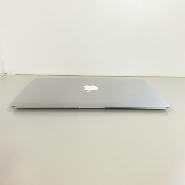 Apple MacBook Air 2015 11インチ Office 付き - ノートPC