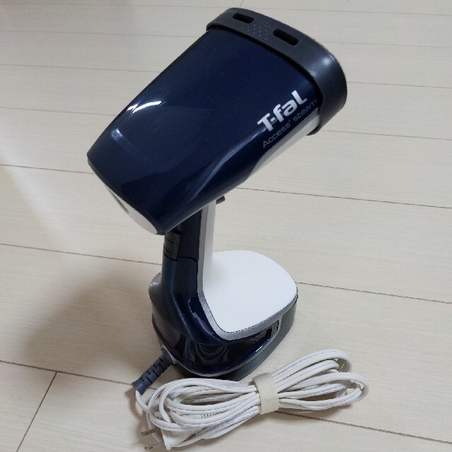 T-fal(ティファール)のCoco.s様専用【T-fal】アクセススチーム DR8085J0 スマホ/家電/カメラの生活家電(アイロン)の商品写真