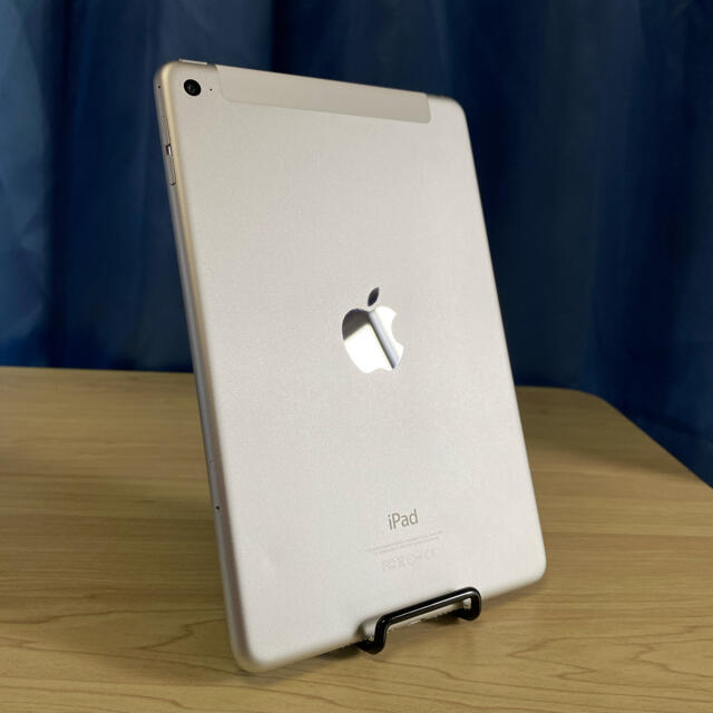 iPad mini4 本体 16gb ドコモcellularモデル