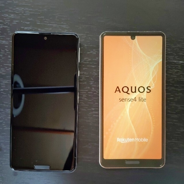 AQUOS(アクオス)の新品 AQUOS sense4 lite SH-RM15 シルバー楽天モバイル版 スマホ/家電/カメラのスマートフォン/携帯電話(スマートフォン本体)の商品写真