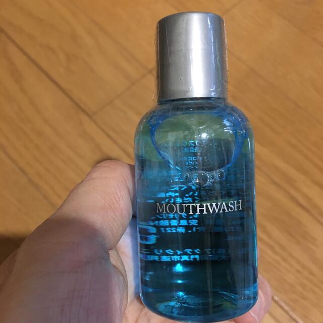 ブルーマウスウォッシュ(洗口液) 50ml 4本 コスメ/美容のオーラルケア(マウスウォッシュ/スプレー)の商品写真