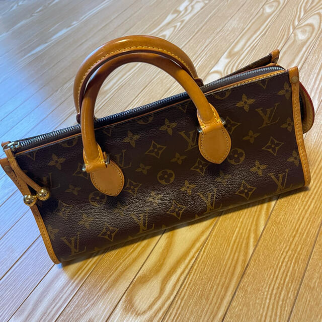 LOUIS VUITTON M40009