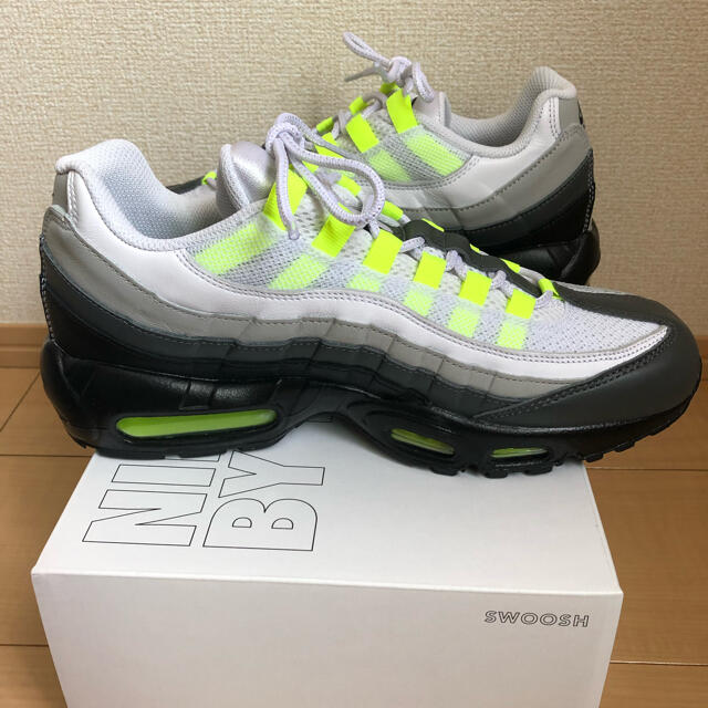 NIKE(ナイキ)のNIKE AIR MAX95 イエローグラデ風　NIKE by you 27.0 メンズの靴/シューズ(スニーカー)の商品写真