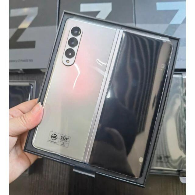 Galaxy Z Fold3 5G 韓国版　256GB silber 1pcs