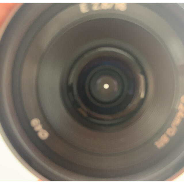 SONY(ソニー)のSONY E16mm F2.8 SEL16F28 スマホ/家電/カメラのカメラ(レンズ(単焦点))の商品写真