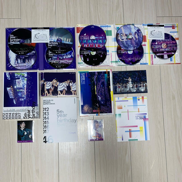 乃木坂46(ノギザカフォーティーシックス)のラクリム様専用　乃木坂46 ライブ　限定Blu-ray x10種 エンタメ/ホビーのDVD/ブルーレイ(アイドル)の商品写真