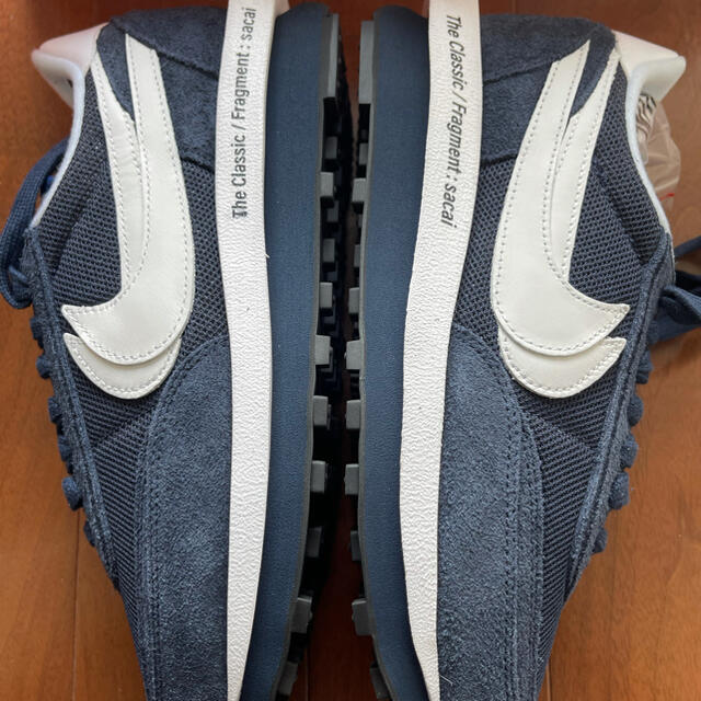 sacai(サカイ)の新品未使用 sacai × fragment design NAVY 28.5 メンズの靴/シューズ(スニーカー)の商品写真