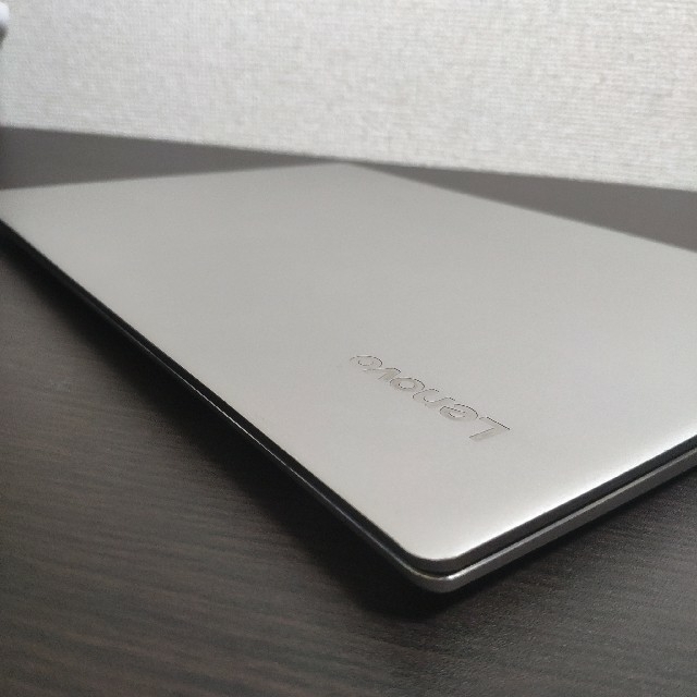 Ideapad 720S/ i7-8550u/ 8GB/ 512G