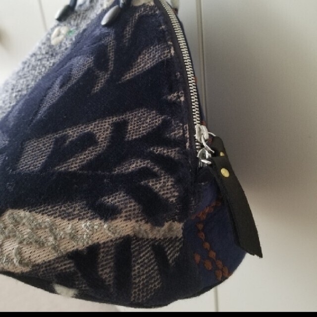 mina perhonen(ミナペルホネン)のミナペルホネン/piece bell bag/タグ付き未使用 レディースのバッグ(ハンドバッグ)の商品写真