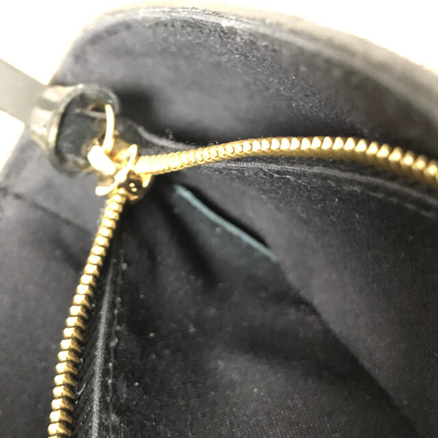美品 ルイヴィトン ヴェルニ ポシェット ルーシー ノワール