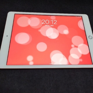 アイパッド(iPad)のApple　ipad　第七世代(タブレット)