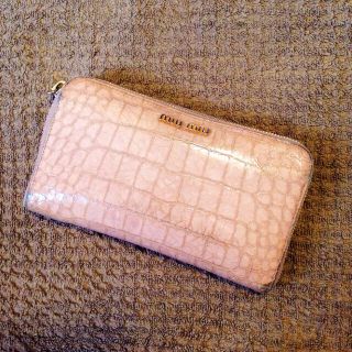 ミュウミュウ(miumiu)のmiu miu☆長財布☆送料こみ♫(財布)