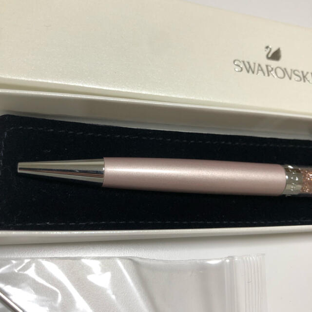 SWAROVSKI(スワロフスキー)の【新品】スワロフスキー SWAROVSKI クリスタル ボールペン  インテリア/住まい/日用品の文房具(ペン/マーカー)の商品写真