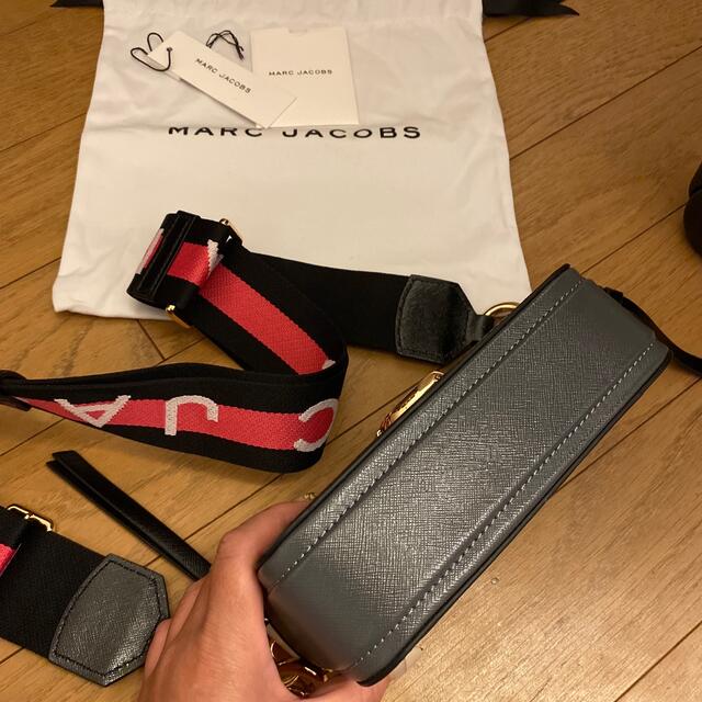 低価特価 MARC JACOBS - 週末限定値下げ!
MARK JACOBS ショルダーバッグ 新品未使用 美品の通販 by yamami,s shop|マークジェイコブスならラクマ 超特価国産