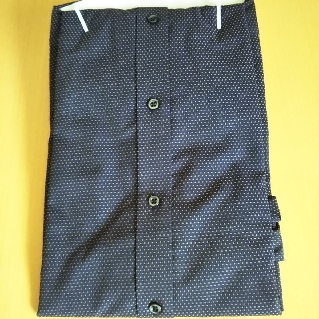 HIROKO KOSHINO(ヒロココシノ)の値下げ中！コシノ ヒロコ　シャツ　長袖　紺色　Mサイズ　Ｙシャツ　カッターシャツ メンズのトップス(シャツ)の商品写真
