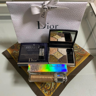 ディオール(Dior)のサンククルール549ゴールデンスノー/アディクトグロス212ゴールドエッセンス(アイシャドウ)