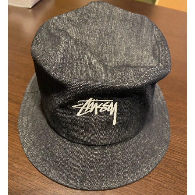 STUSSY(ステューシー)のSTUSSY バケットハット　美品 レディースの帽子(ハット)の商品写真