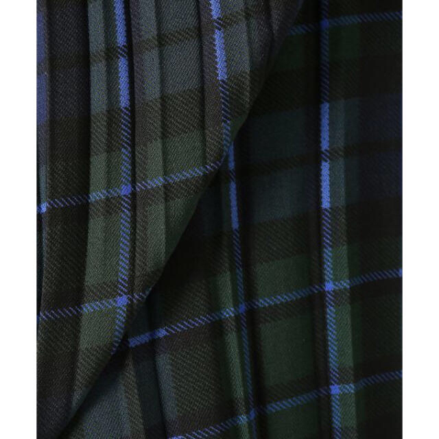 IENA(イエナ)のイエナ  プリーツ　スカート　38 ロング　ネイビー　IENA マキシ レディースのスカート(ロングスカート)の商品写真