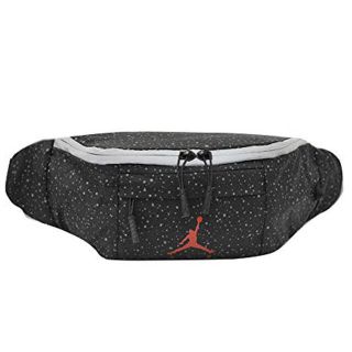 ナイキ(NIKE)のJORDAN(ジョーダン) JUMPMAN クロスボディバッグ 9A0287(ボディーバッグ)