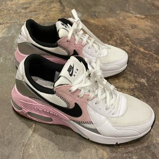 ナイキ(NIKE)のNIKE ナイキ エアマックス　ホワイト×ピンク(スニーカー)