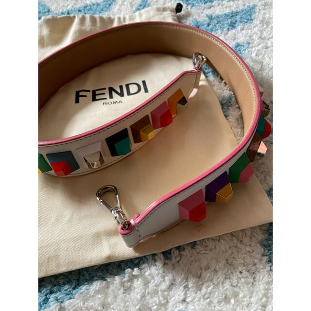 FENDI スタッズストラップユー☺︎４ｃｍ