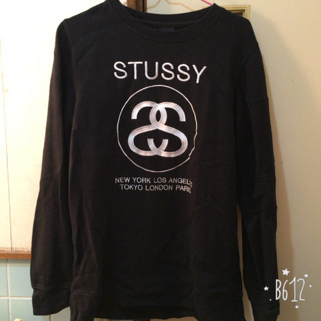 STUSSY - ステューシー トレーナーの通販 by ̇ ｜ステューシーならラクマ