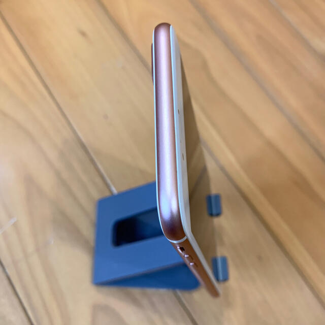 美品 iPhone 7 Plus Rose Gold 128 GB SIMフリー スマホ/家電/カメラのスマートフォン/携帯電話(スマートフォン本体)の商品写真