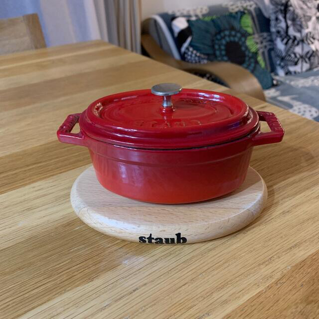 キッチン/食器STAUB オーバルココット11㎝・STAUB 鍋敷 15㎝×11cmセット