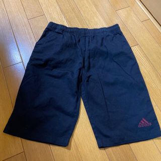 アディダス(adidas)の【お値下げ中】adidas140㌢ハーフパンツ(パンツ/スパッツ)