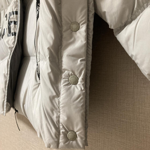 THE NORTH FACE(ザノースフェイス)の【冬物】ノースフェイス　ダウンジャケット　2021秋冬 レディースのジャケット/アウター(ダウンジャケット)の商品写真