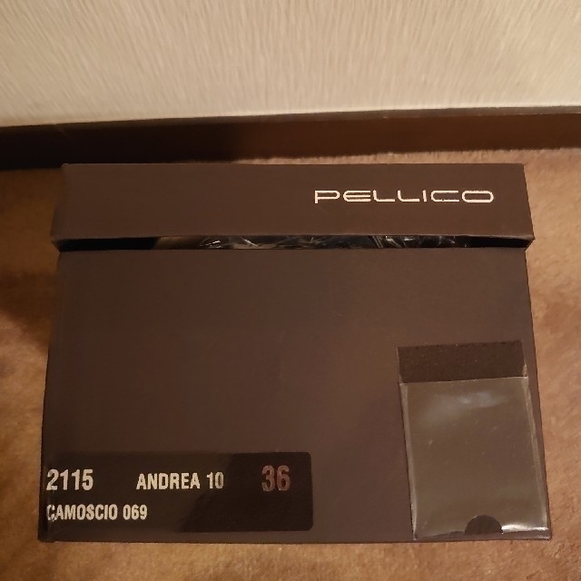 PELLICO(ペリーコ)の新品　PELLICO フラットシューズ　36 レディースの靴/シューズ(ハイヒール/パンプス)の商品写真