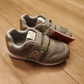 ニューバランス(New Balance)のピオニー様専用　ニューバランススニーカー IZ996 グレー 16.5cm(スニーカー)