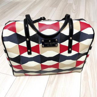 ケイトスペードニューヨーク(kate spade new york)の✧̣̥̇新品未使用✧̣̥̇▶◀kate spade リボン柄ボストンバッグ▶◀(ボストンバッグ)