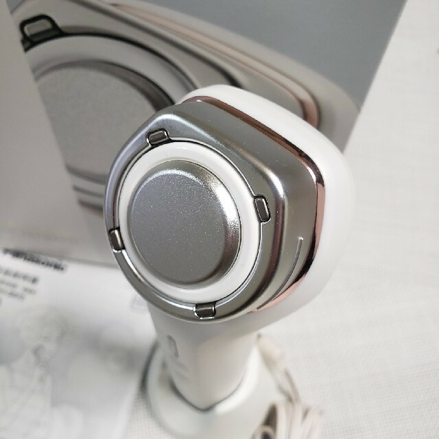 美品!最終値下げ 美品 パナソニックrf美顔器 EH-SR70 美品!最終値下げ 美品 パナソニックrf美顔器 EH-SR70