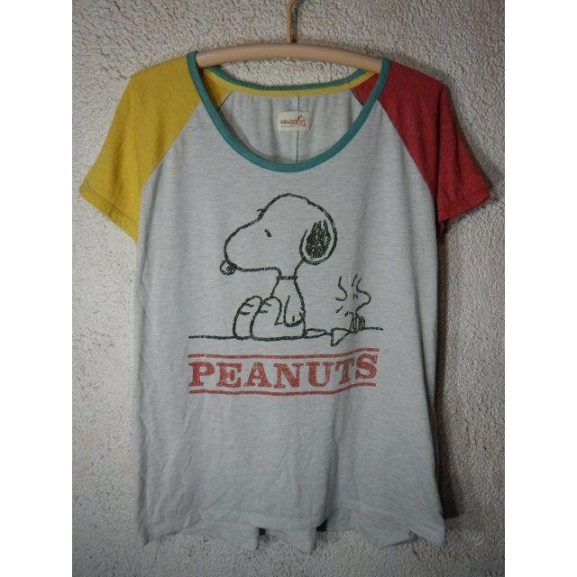 PEANUTS(ピーナッツ)のo3613　ピーナッツ　レディース　半袖　tシャツ　スヌーピー レディースのトップス(Tシャツ(半袖/袖なし))の商品写真