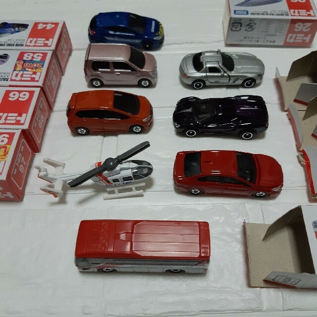 37.7様専用です【中古】トミカ　ミニカーまとめ売り12台セット