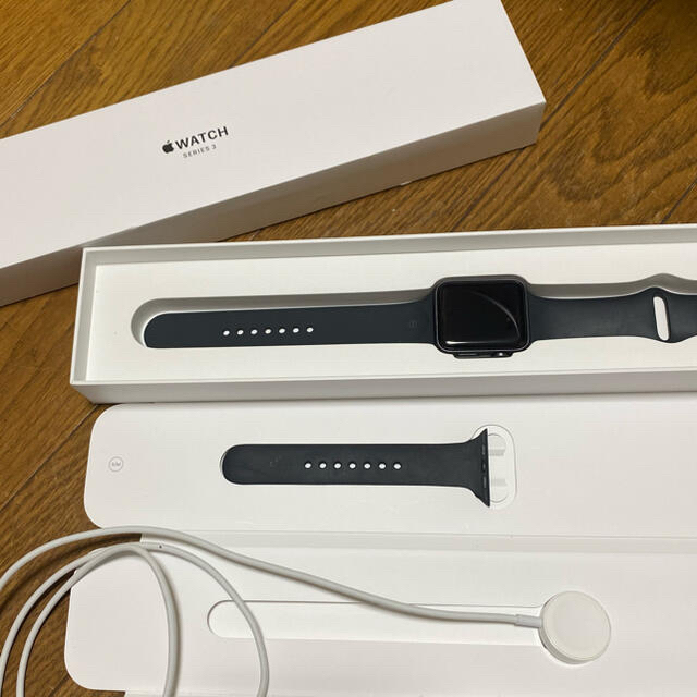 Apple Watch Series 3 42mm GPSモデル