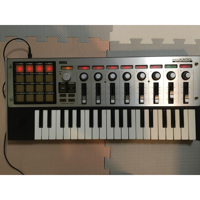 KORG(コルグ)のKORG MC-1 microKONTROL コルグ MIDIキーボード 楽器のDTM/DAW(MIDIコントローラー)の商品写真