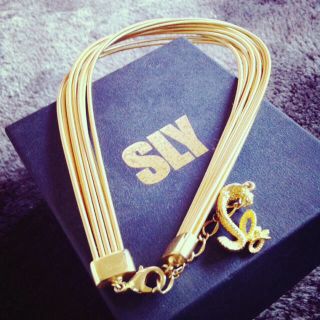 スライ(SLY)のSLYネックレス♡年末削除(ネックレス)