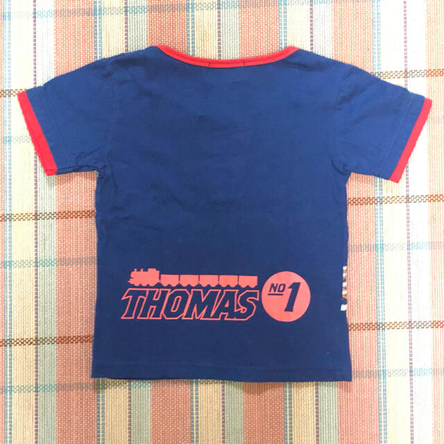 トーマス　１２０　Tシャツ　半そで　男の子　子供服　機関車　電車 キッズ/ベビー/マタニティのキッズ服男の子用(90cm~)(Tシャツ/カットソー)の商品写真