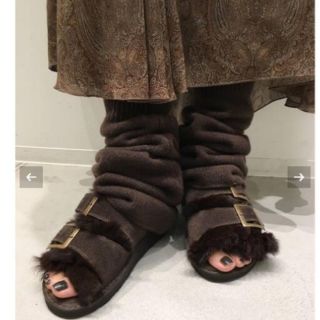 アパルトモンドゥーズィエムクラス(L'Appartement DEUXIEME CLASSE)のL'Appartement CAMINANDO カミナンドFUR SANDAL(サンダル)