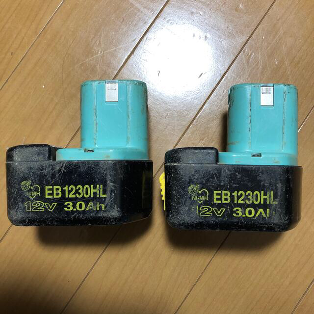 日立(ヒタチ)の日立工機　ニッケル水素電池　12V EB1230HL 2個セット スポーツ/アウトドアの自転車(工具/メンテナンス)の商品写真