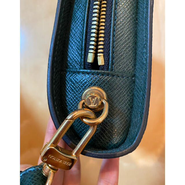 確実正規品☆未使用美品☆メンズルイヴィトンボディバッグ深緑○VUITTON